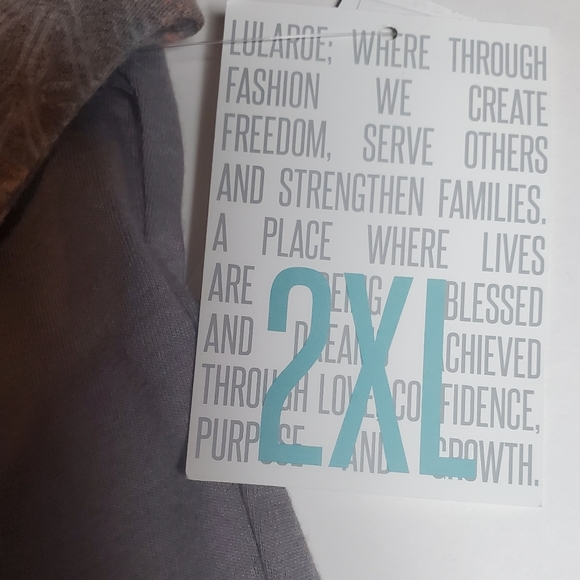 Lula roe Randy - Picture 2 of 6